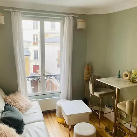 Wonderful Flat In Montmartre 巴黎