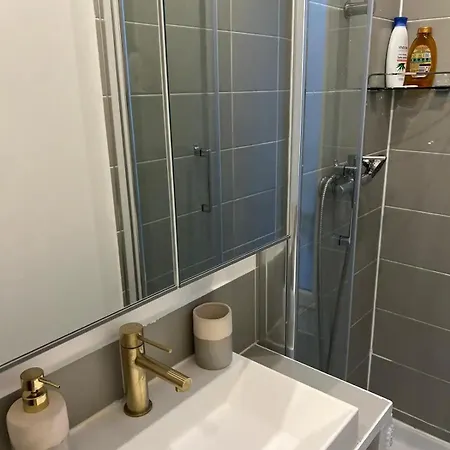Wonderful Flat In Montmartre * باريس